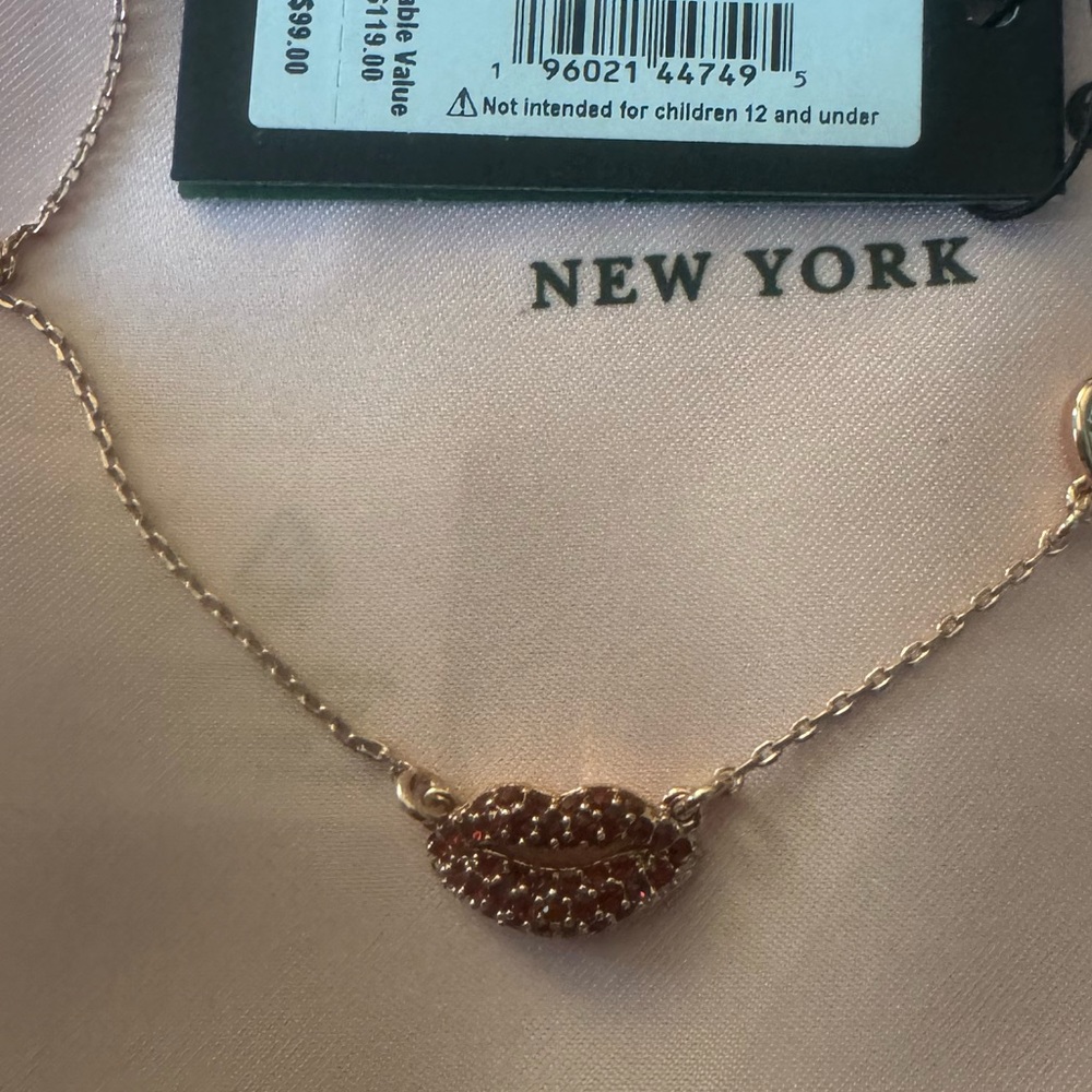 Kate Spade lips necklace
